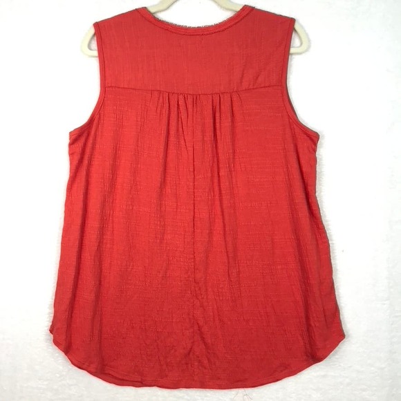 Max Studio Blouse 1X Orange Red Tank Top Crochet Flowy Pleated V Neck Sleeveless - Picture 3 of 10